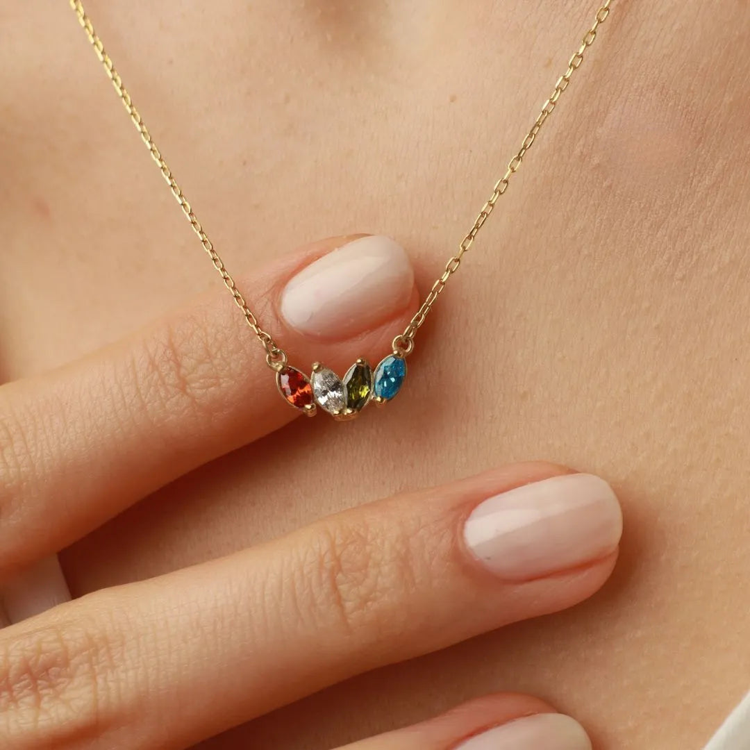 925 Ayar Gümüş Doğum Taşlı Kolye – Renkli Taş Detaylı Zarif Tasarım