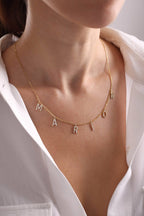 925 Ayar Gümüş Taşlı Harfli İsim Kolyesi Kişiye Özel Kolye